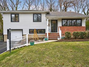 59 Grist Mill Lane, Huntington NY 11743