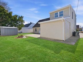 38 Bobolink Lane, Levittown NY 11756