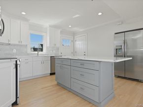 38 Bobolink Lane, Levittown NY 11756