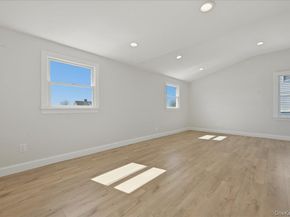 38 Bobolink Lane, Levittown NY 11756