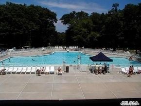 980 Skyline Drive, Coram NY 11727