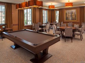 6000 Royal Court PENTHOUSE, North Hills NY 11040