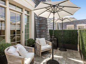 6000 Royal Court PENTHOUSE, North Hills NY 11040