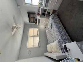 294 34th Street, Lindenhurst NY 11757