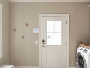 700 Gin Lane, Southold NY 11971