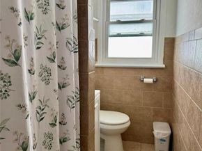 6911 58th Road, Maspeth NY 11378