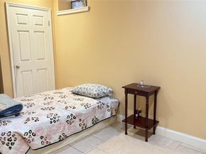 6911 58th Road, Maspeth NY 11378