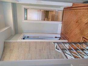 41 Hilton Avenue, Garden City NY 11530