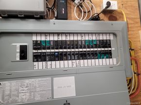 41 Hilton Avenue, Garden City NY 11530