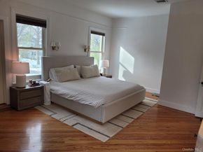 41 Hilton Avenue, Garden City NY 11530