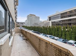 25 Rockledge Avenue 105W, White Plains NY 10601