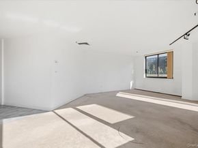 25 Rockledge Avenue 105W, White Plains NY 10601