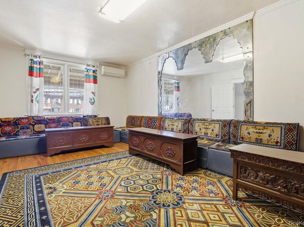 2530 Bronxwood Avenue, Bronx NY 10469