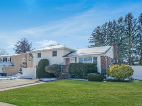 24 Kings Park Road, Commack NY 11725