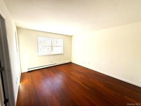 2 New Street, Holtsville NY 11742