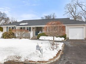 99 Brunswick Road, Ronkonkoma NY 11779
