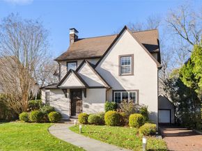 29 Dobbs Terrace, Scarsdale NY 10583