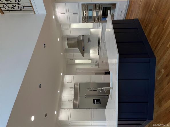 582 Gaynor Place, West Hempstead NY 11552