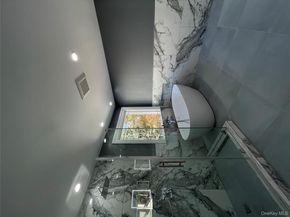 582 Gaynor Place, West Hempstead NY 11552