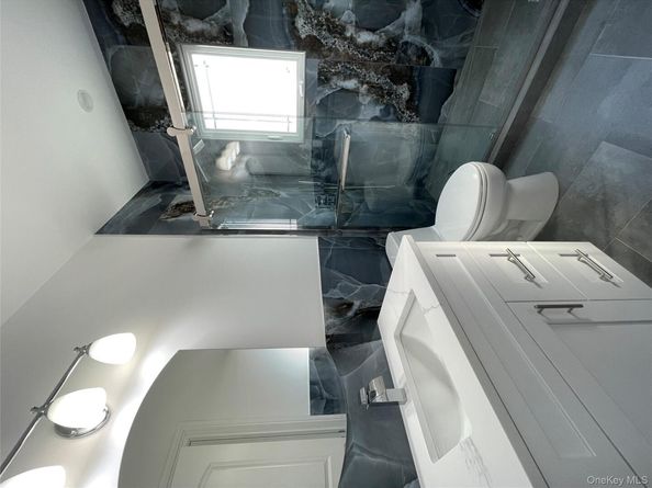 582 Gaynor Place, West Hempstead NY 11552