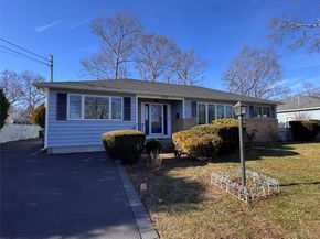 210 Schoenfeld Boulevard, Patchogue NY 11772