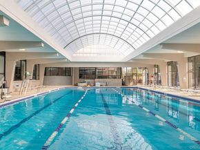 1 Bay Club Drive 4R, Bayside NY 11360