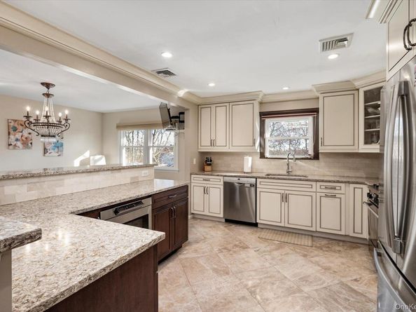 68 Valentine Avenue, Huntington NY 11743