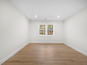 48 Victorian Lane, Medford NY 11763