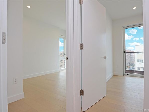 15002 Northern Bloulevard 4G, Flushing NY 11354