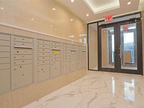 15002 Northern Bloulevard 4G, Flushing NY 11354