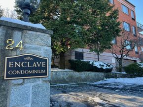 24 Ray Place 14, Scarsdale NY 10583