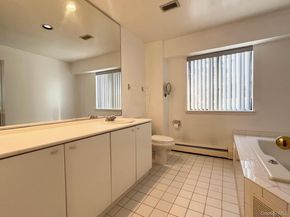 24 Ray Place 14, Scarsdale NY 10583