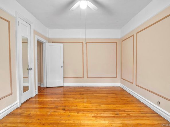 3720 81 Strret 5E, Jackson Heights NY 11372