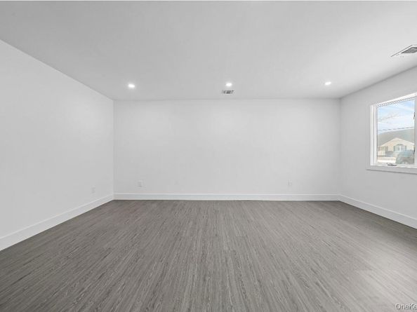 200 Irish Lane, Islip Terrace NY 11752