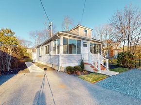 16 Highland Road, Rocky Point NY 11778