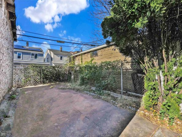 26-26 94th Street, East Elmhurst NY 11369