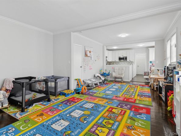 2861 Tilrose Avenue, Oceanside NY 11572