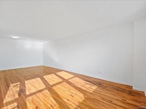 3425 150th Pl 4D, Flushing NY 11354