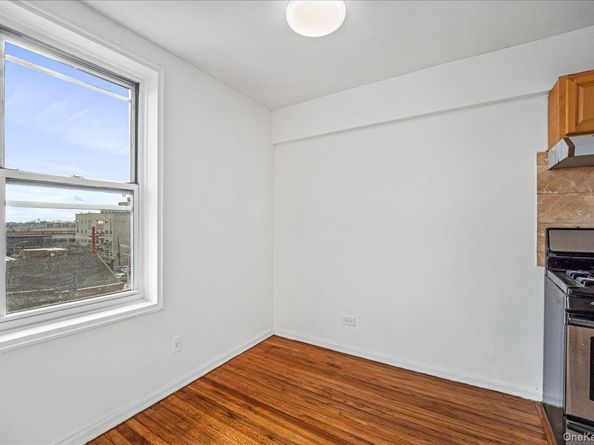 3425 150th Pl 4D, Flushing NY 11354