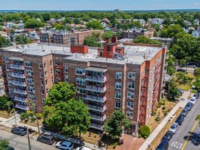 3425 150th Pl 4D, Flushing NY 11354