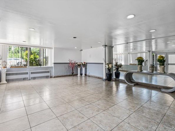 3425 150th Pl 4D, Flushing NY 11354