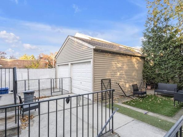 1535 149th Street, Whitestone NY 11357