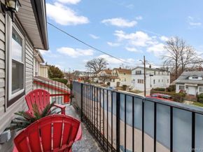 136-18 221st Street, Laurelton NY 11413