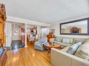 10 Layton Avenue, Hicksville NY 11801