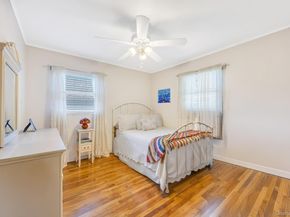 10 Layton Avenue, Hicksville NY 11801