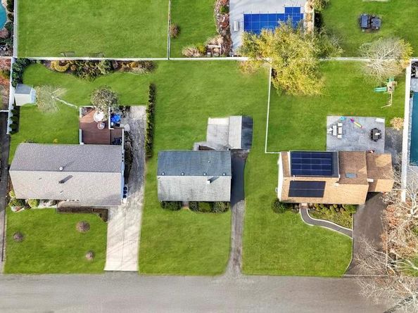 110 Monroe Avenue, Patchogue NY 11772