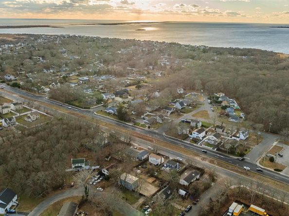 6 Sportsman Court, Shirley NY 11967