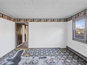 6 Sportsman Court, Shirley NY 11967