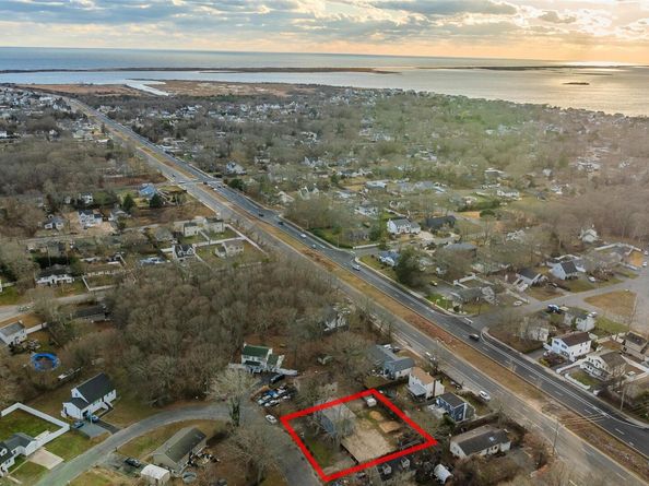 6 Sportsman Court, Shirley NY 11967