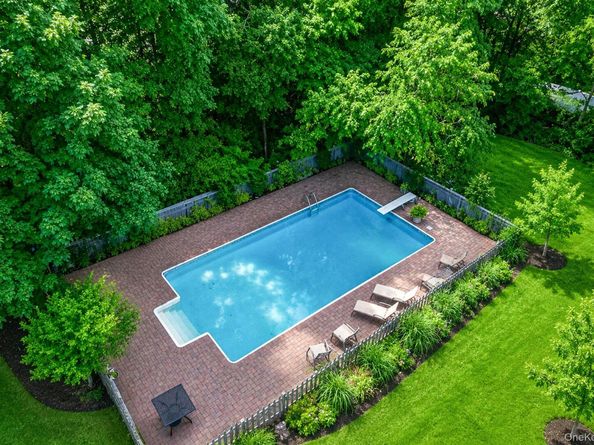 612 Blue Point Road, Holtsville NY 11742